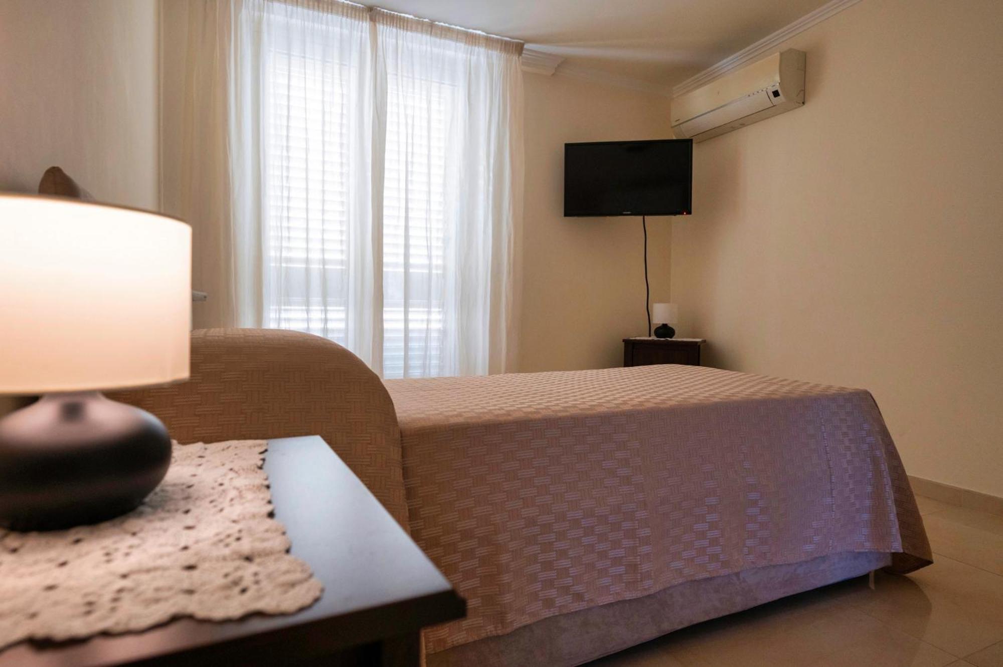 Atticus Apartment Giardini Naxos Exterior foto