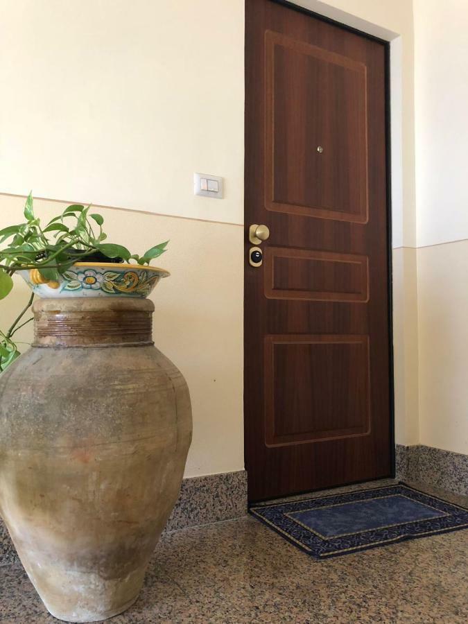 Atticus Apartment Giardini Naxos Exterior foto